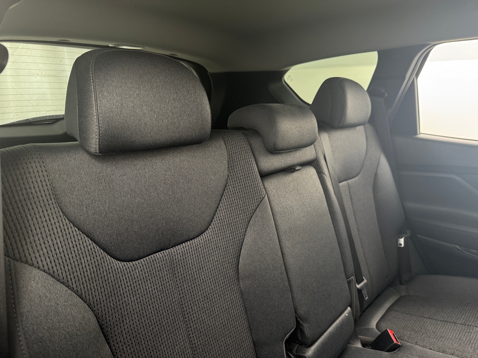 Thumbnail: 2019 Hyundai Santa Fe - 6
