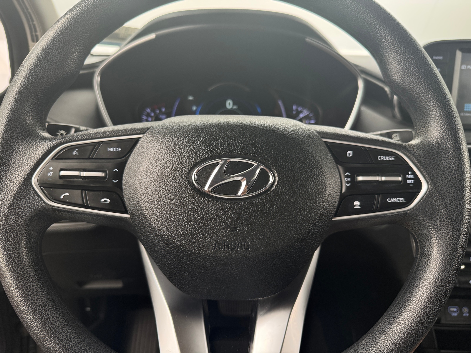 Thumbnail: 2019 Hyundai Santa Fe - 5