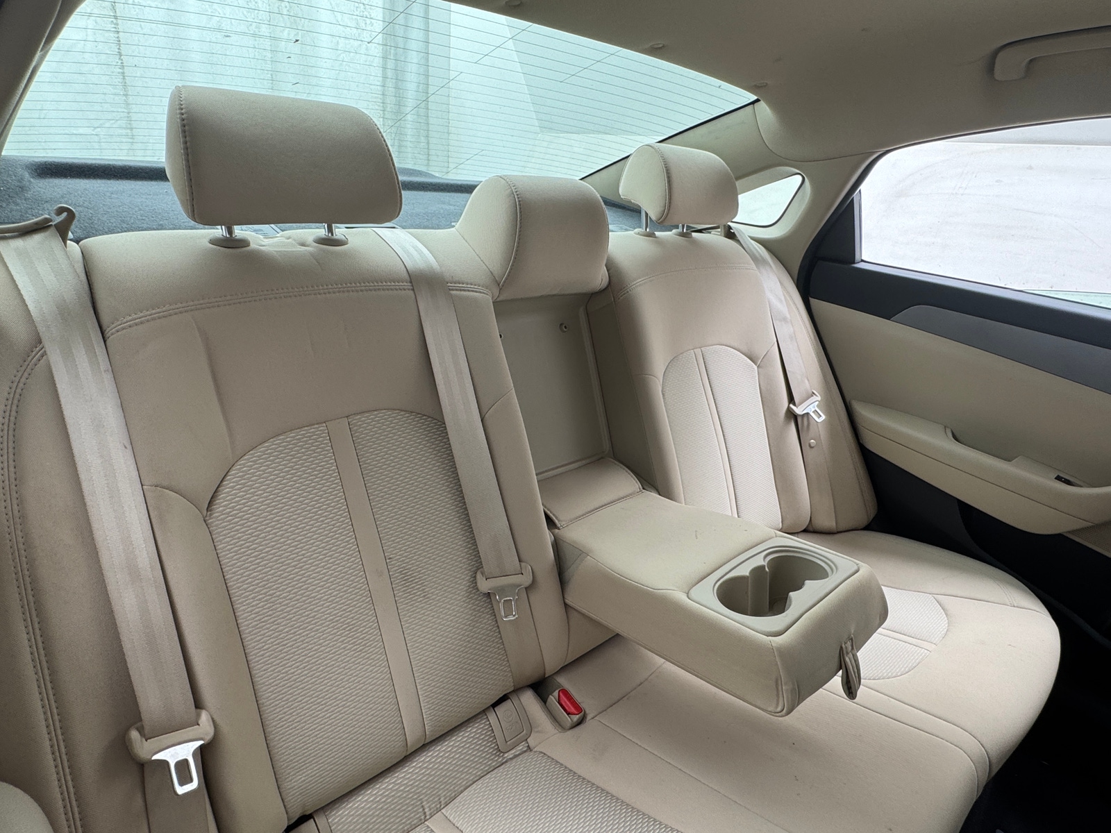 Thumbnail: 2016 Hyundai Sonata - 6