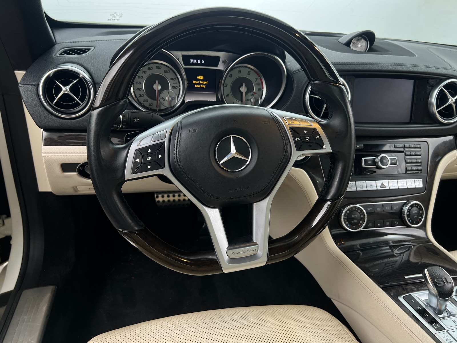 Thumbnail: 2013 Mercedes-Benz SL-Class - 4