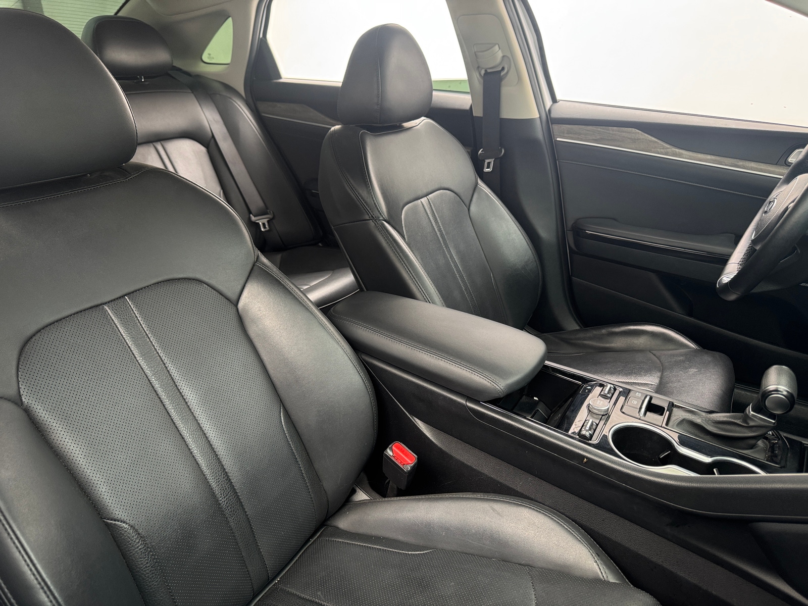 Thumbnail: 2021 Kia K5 - 2