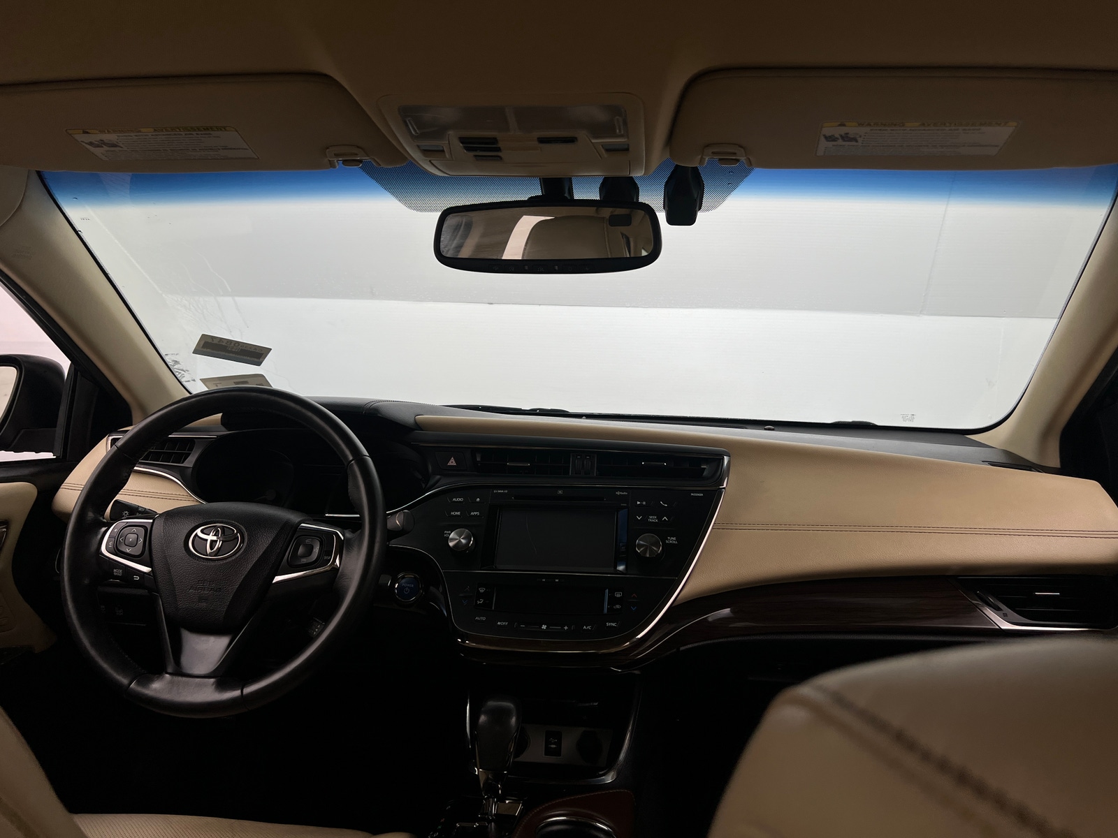 Thumbnail: 2015 Toyota Avalon - 2