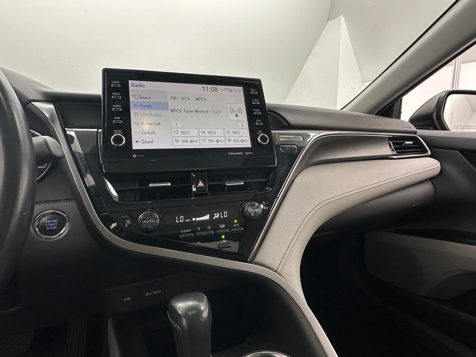 Thumbnail: 2022 Toyota Camry - 3