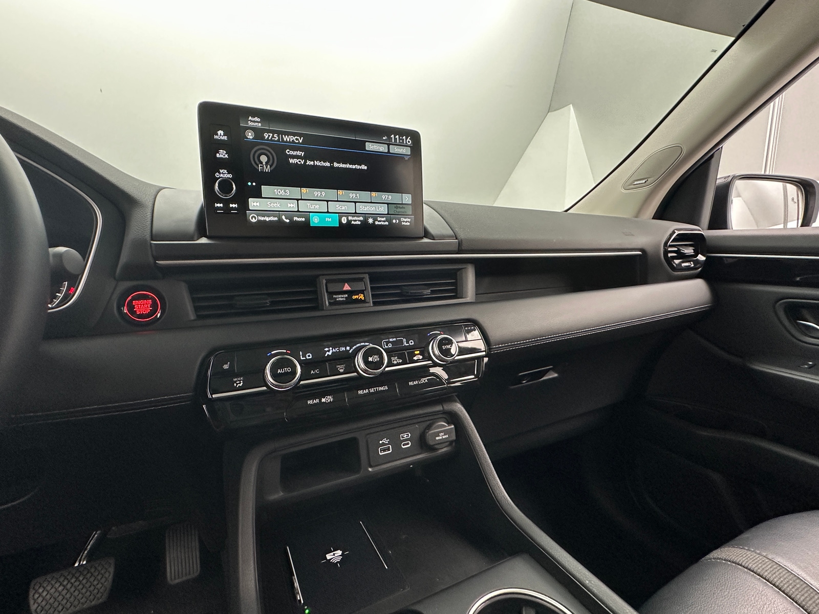 Thumbnail: 2024 Honda Pilot - 3