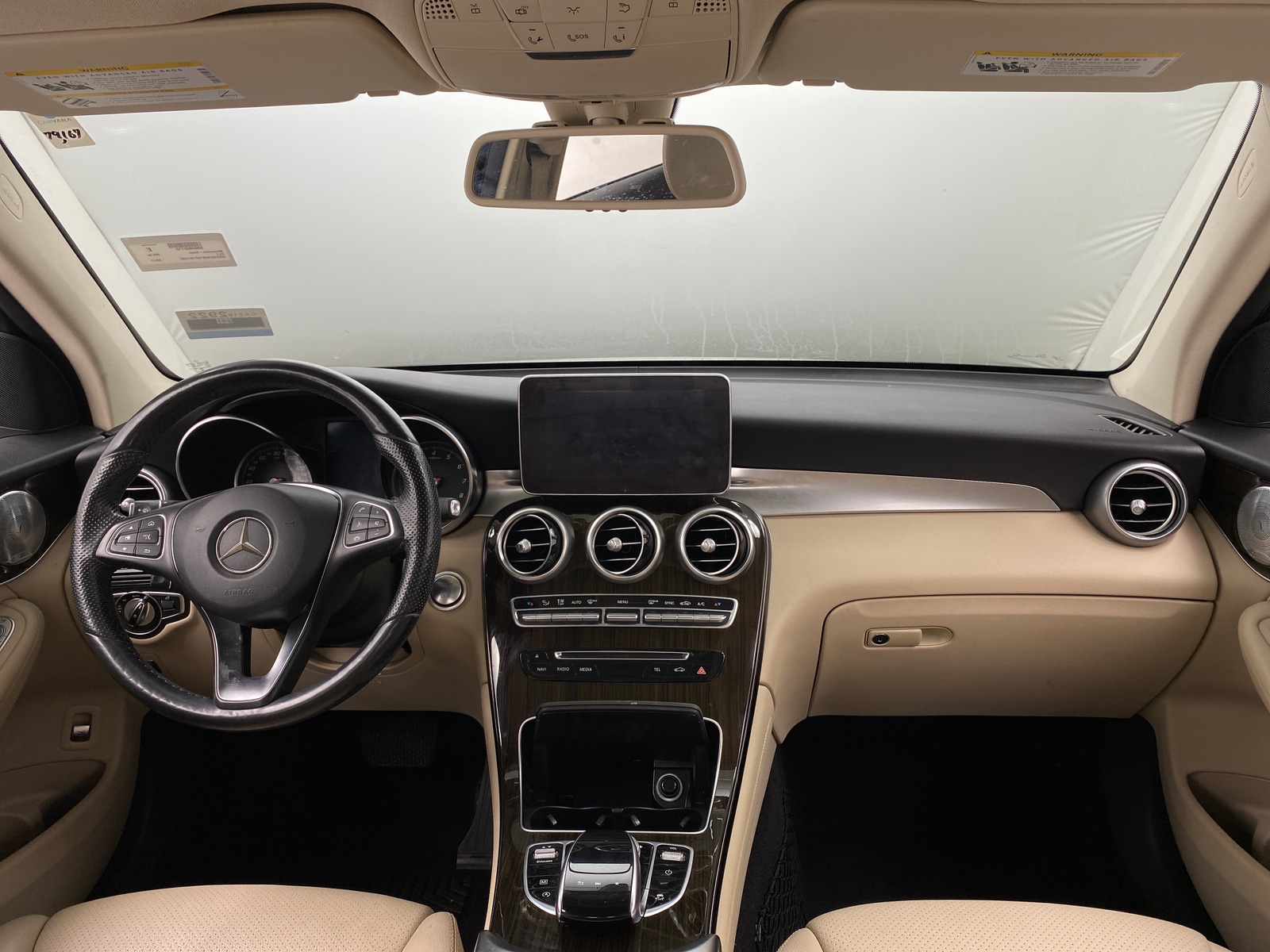 Thumbnail: 2017 Mercedes-Benz GLC - 2