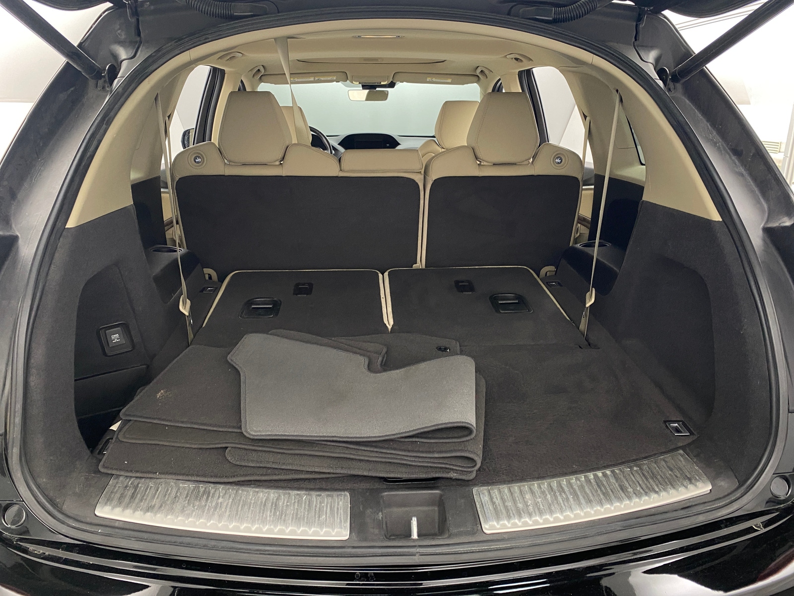 Thumbnail: 2020 Acura MDX - 6