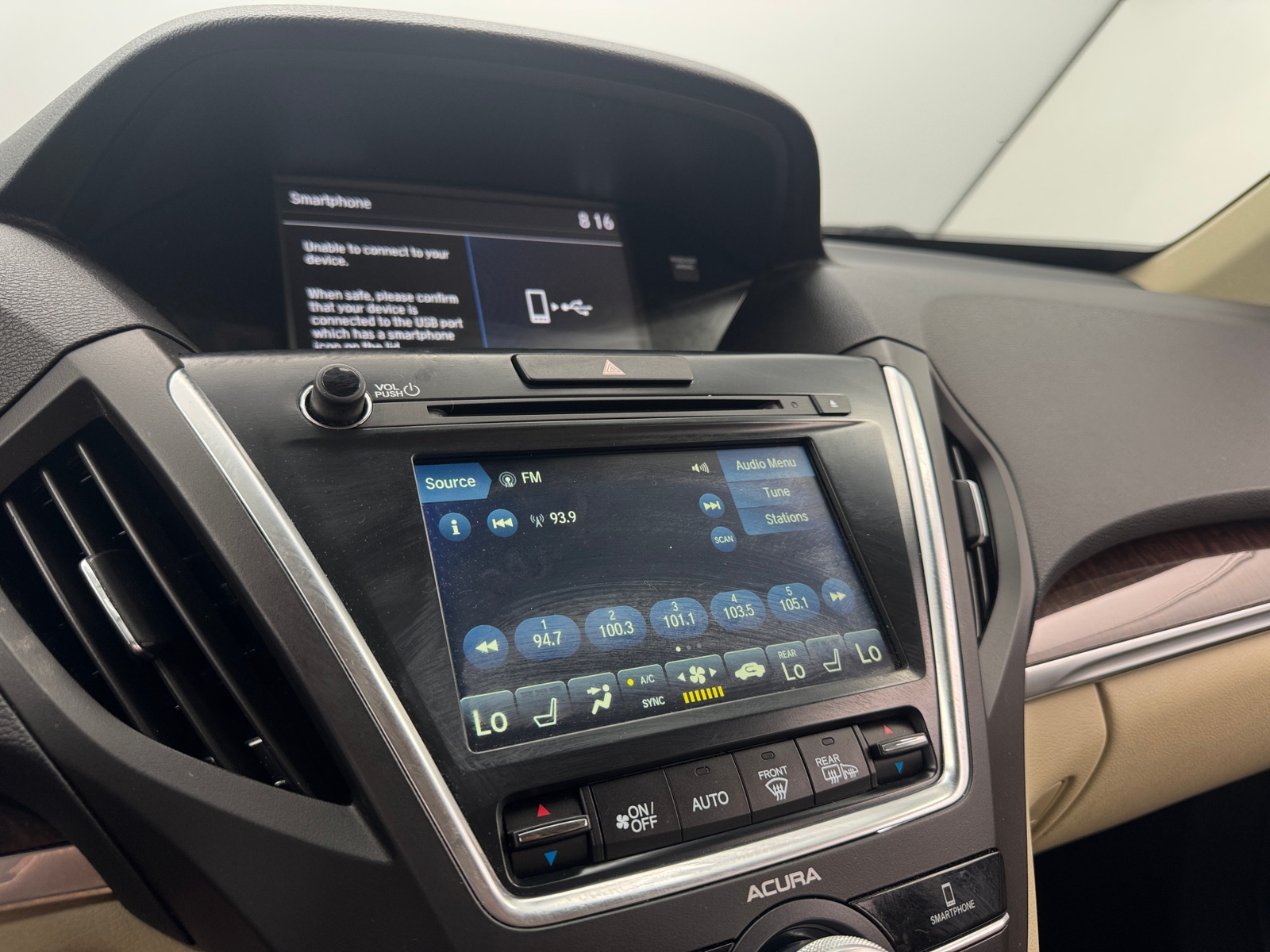 Thumbnail: 2020 Acura MDX - 3