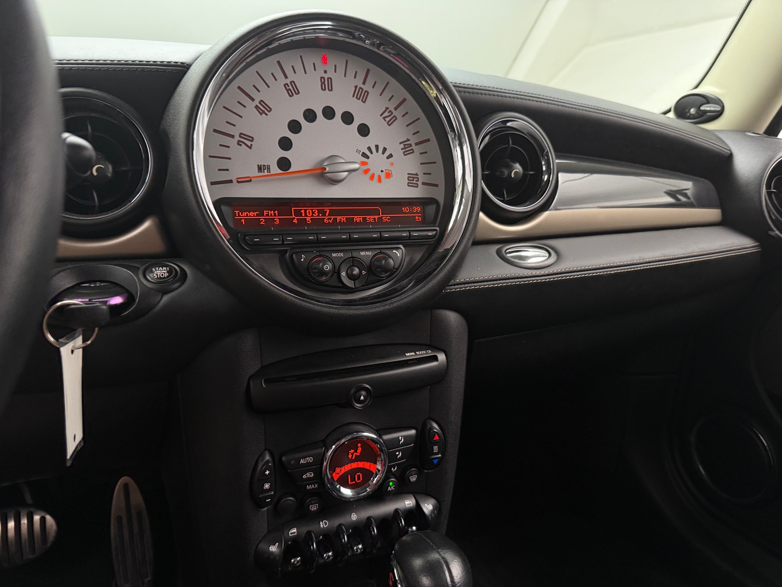 Thumbnail: 2014 MINI Cooper Clubman - 3