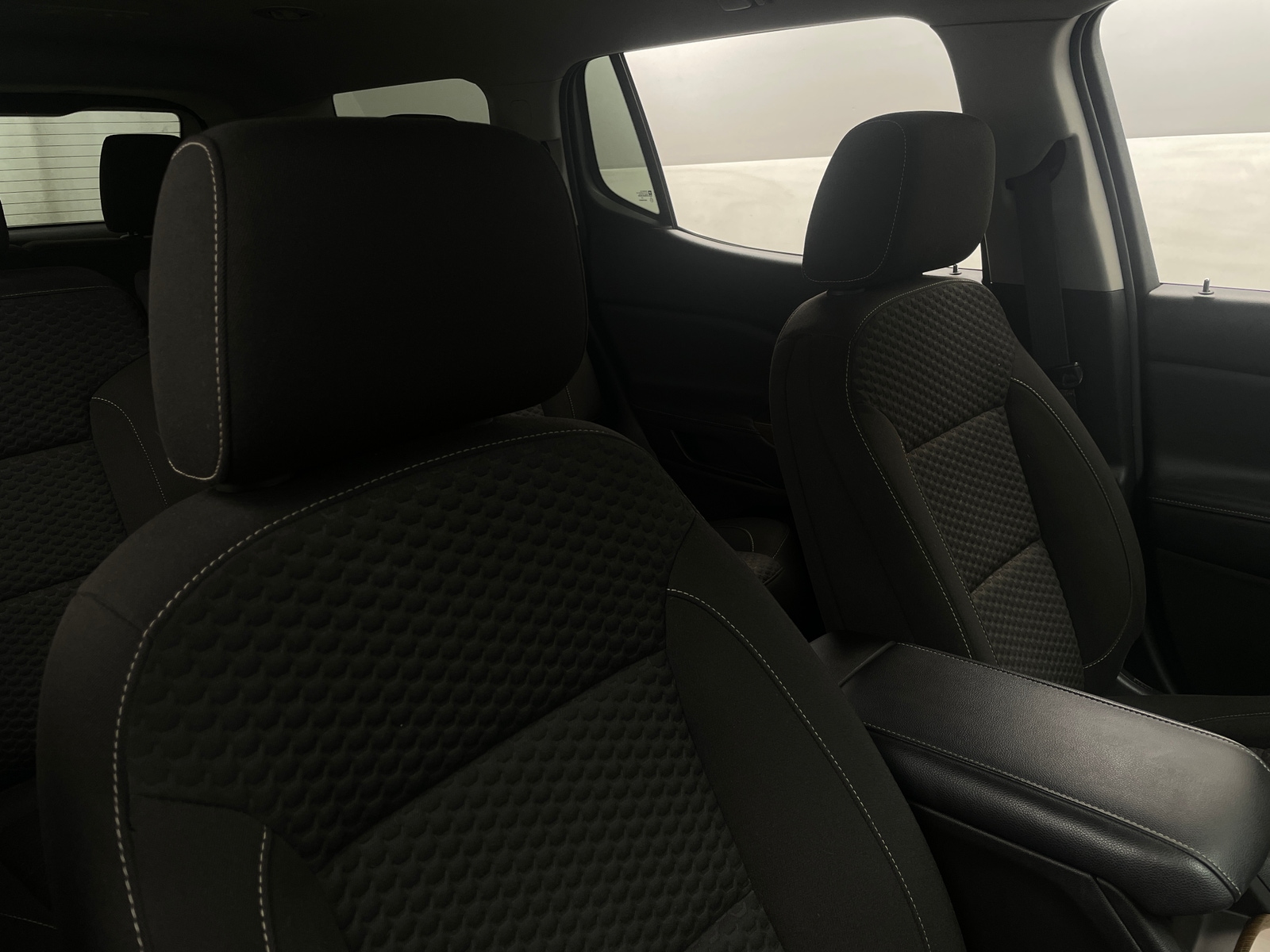 Thumbnail: 2018 GMC Acadia - 2