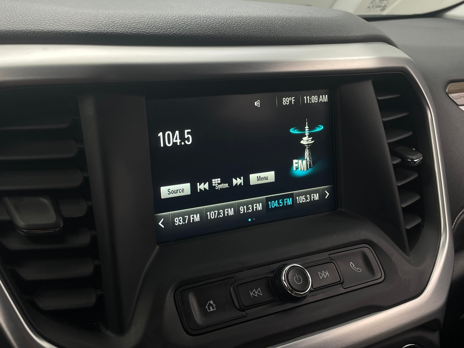Thumbnail: 2018 GMC Acadia - 4