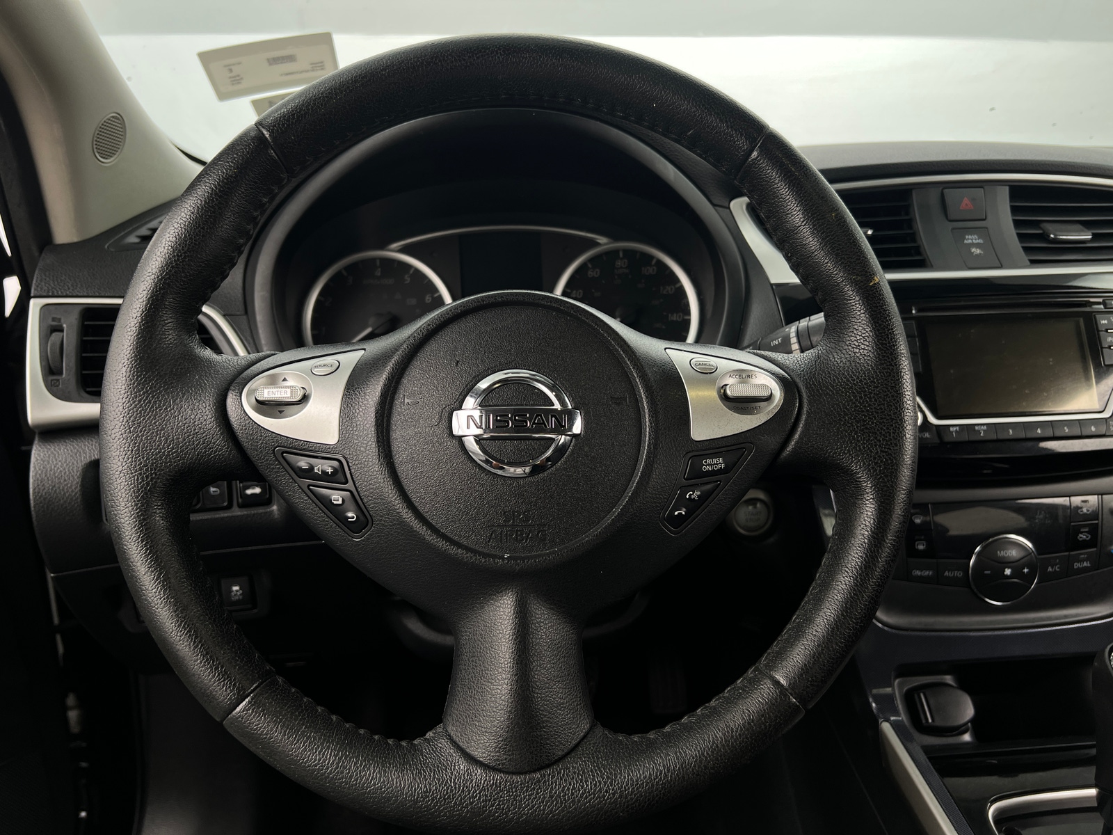 Thumbnail: 2018 Nissan Sentra - 5