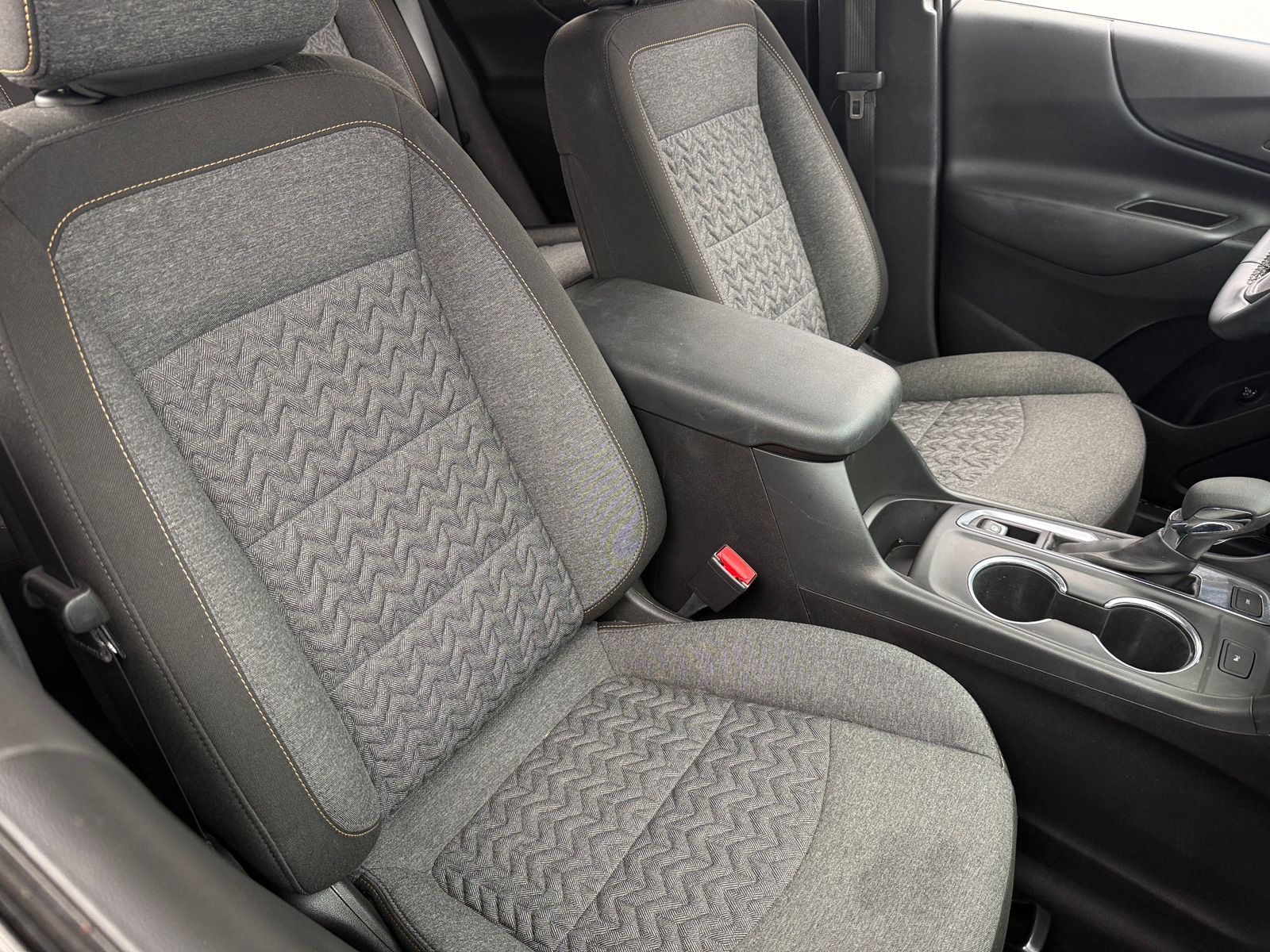 Thumbnail: 2023 Chevrolet Equinox - 2