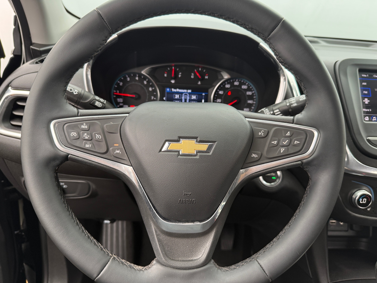 Thumbnail: 2023 Chevrolet Equinox - 5