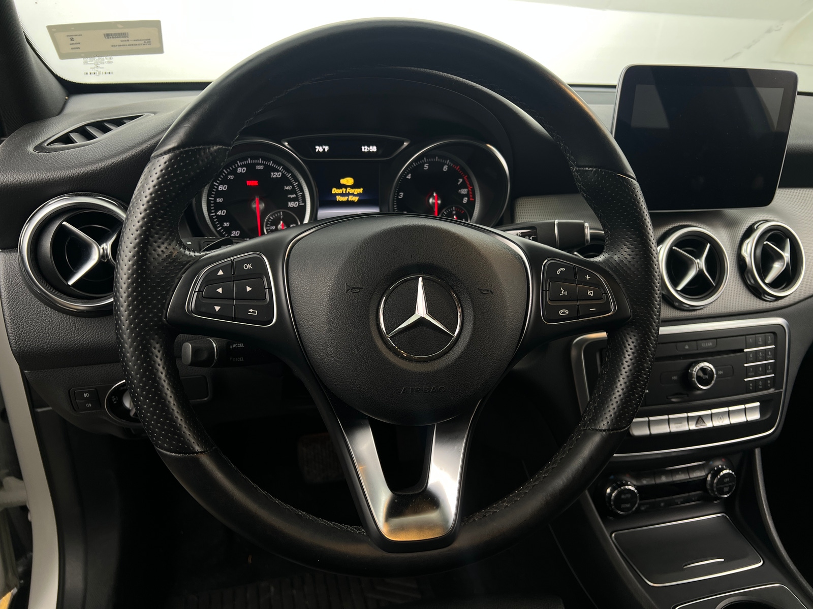 Thumbnail: 2020 Mercedes-Benz GLA - 4