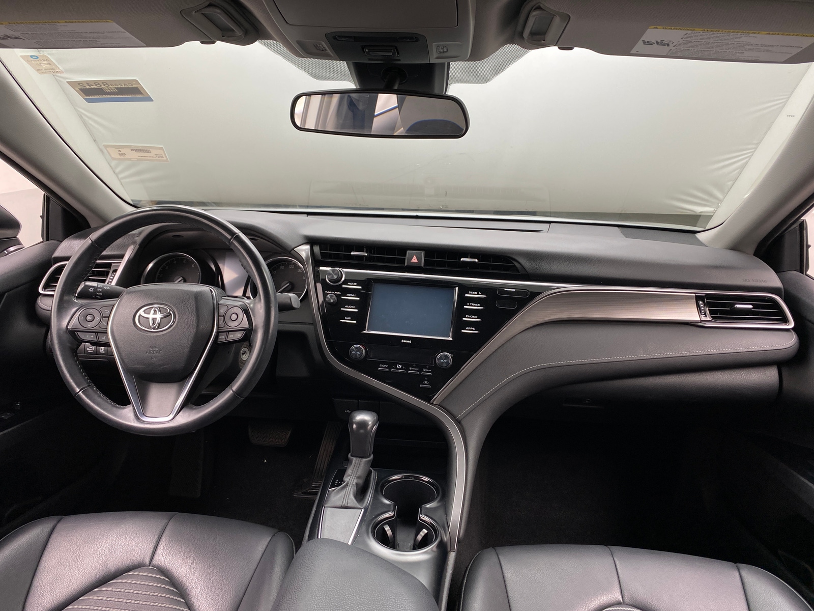 Thumbnail: 2020 Toyota Camry - 3