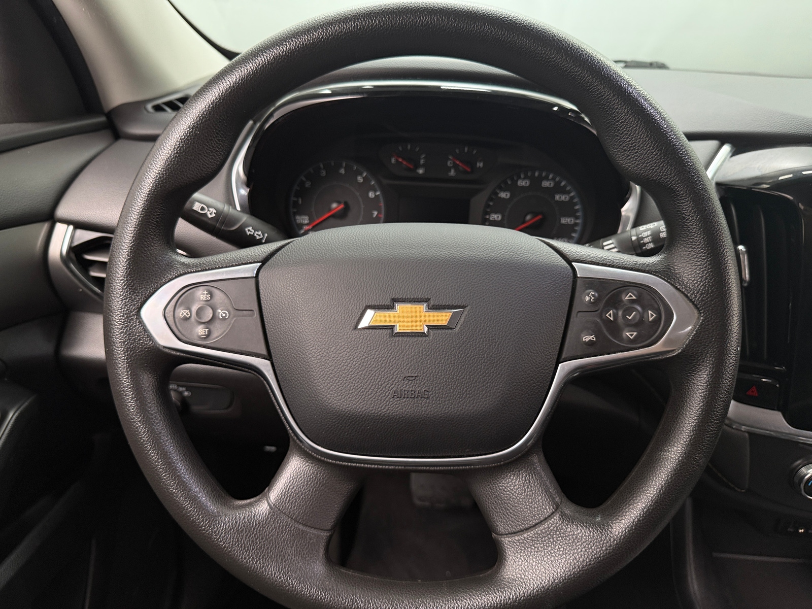 Thumbnail: 2020 Chevrolet Traverse - 5