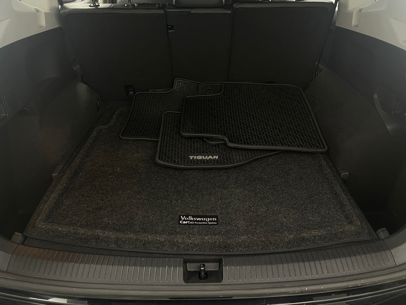Thumbnail: 2021 Volkswagen Tiguan - 7