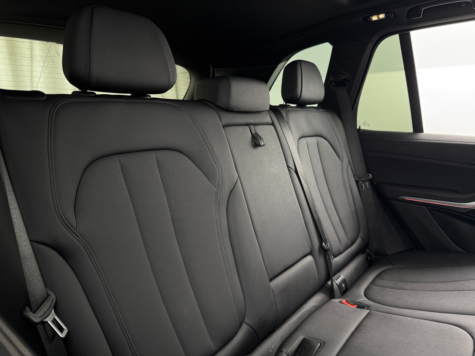 Thumbnail: 2021 BMW X5 - 5