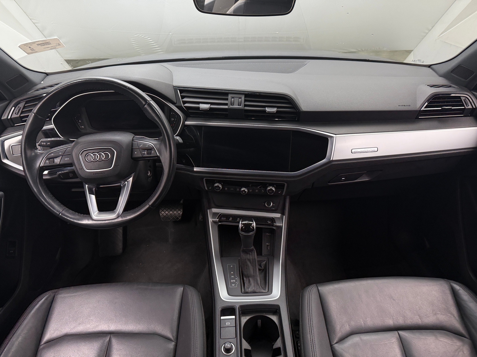 Thumbnail: 2020 Audi Q3 - 2
