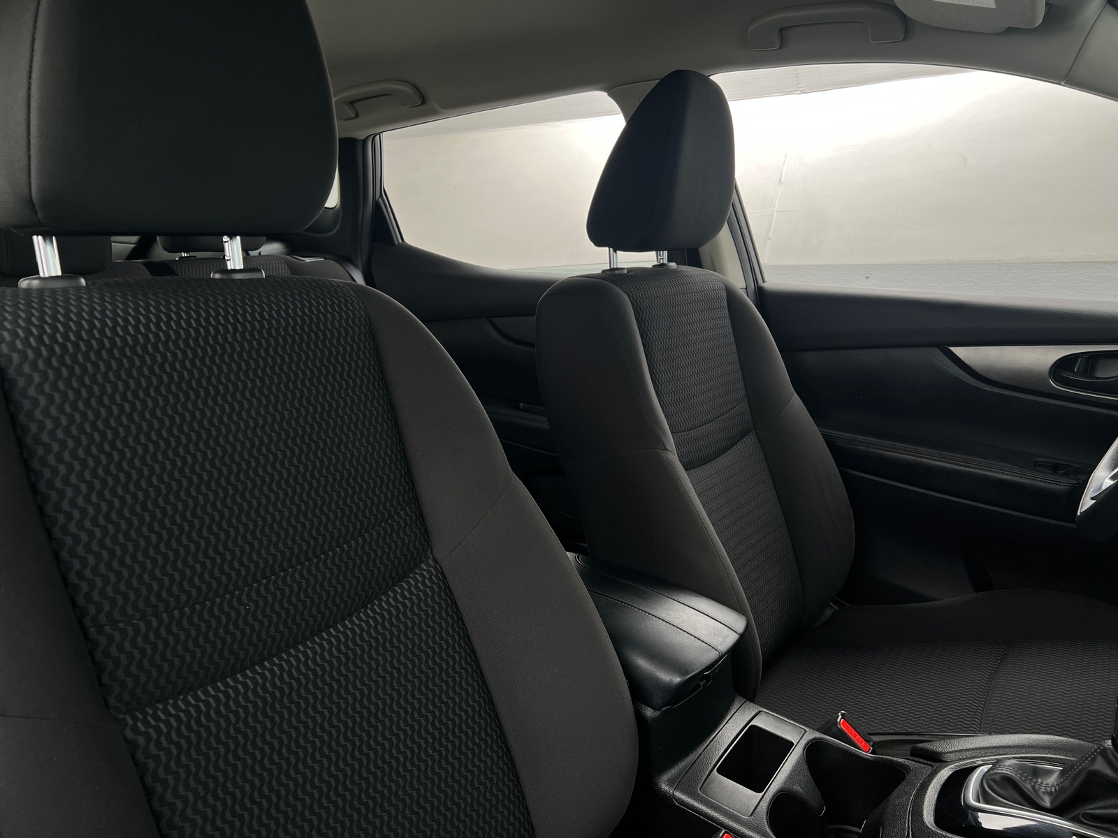 Thumbnail: 2019 Nissan Rogue Sport - 2