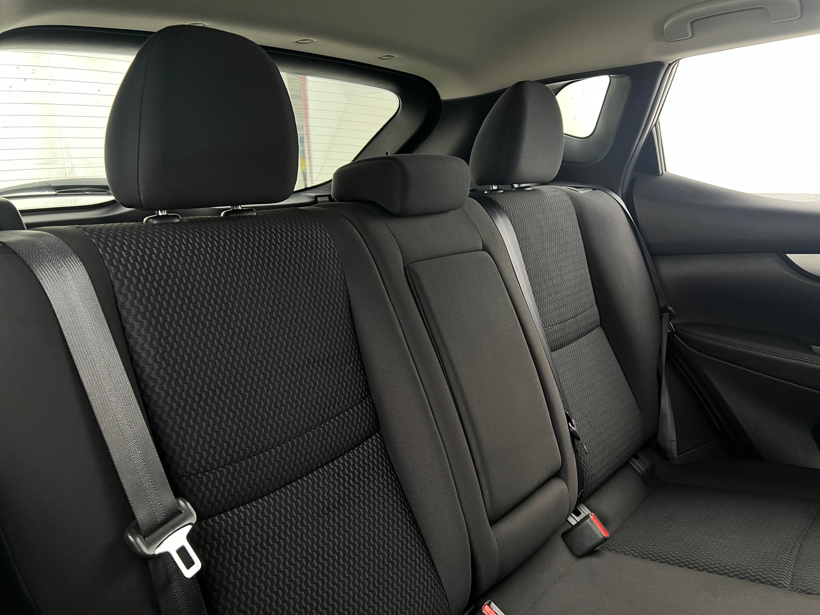 Thumbnail: 2019 Nissan Rogue Sport - 6