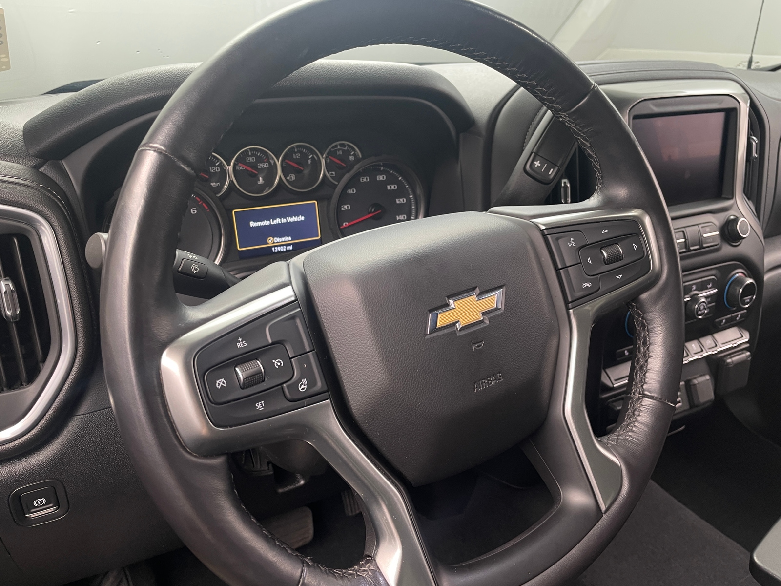 Thumbnail: 2020 Chevrolet Silverado 1500 - 5