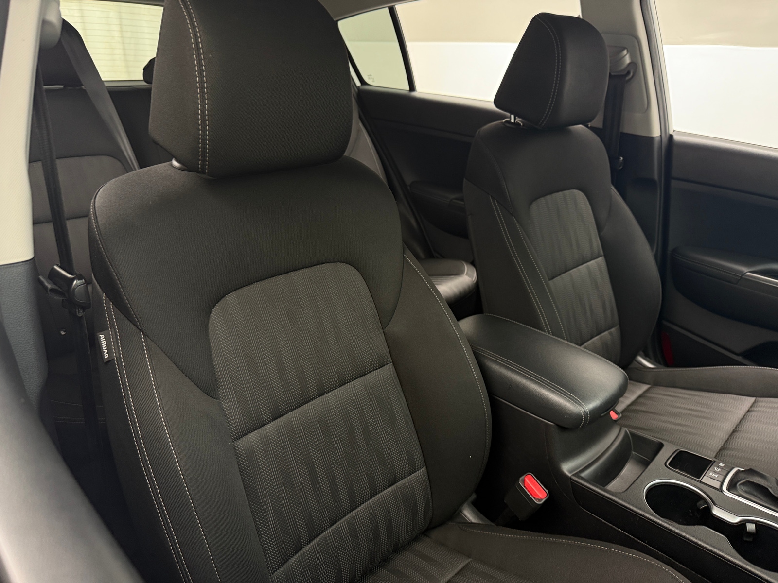 Thumbnail: 2020 Kia Sportage - 2