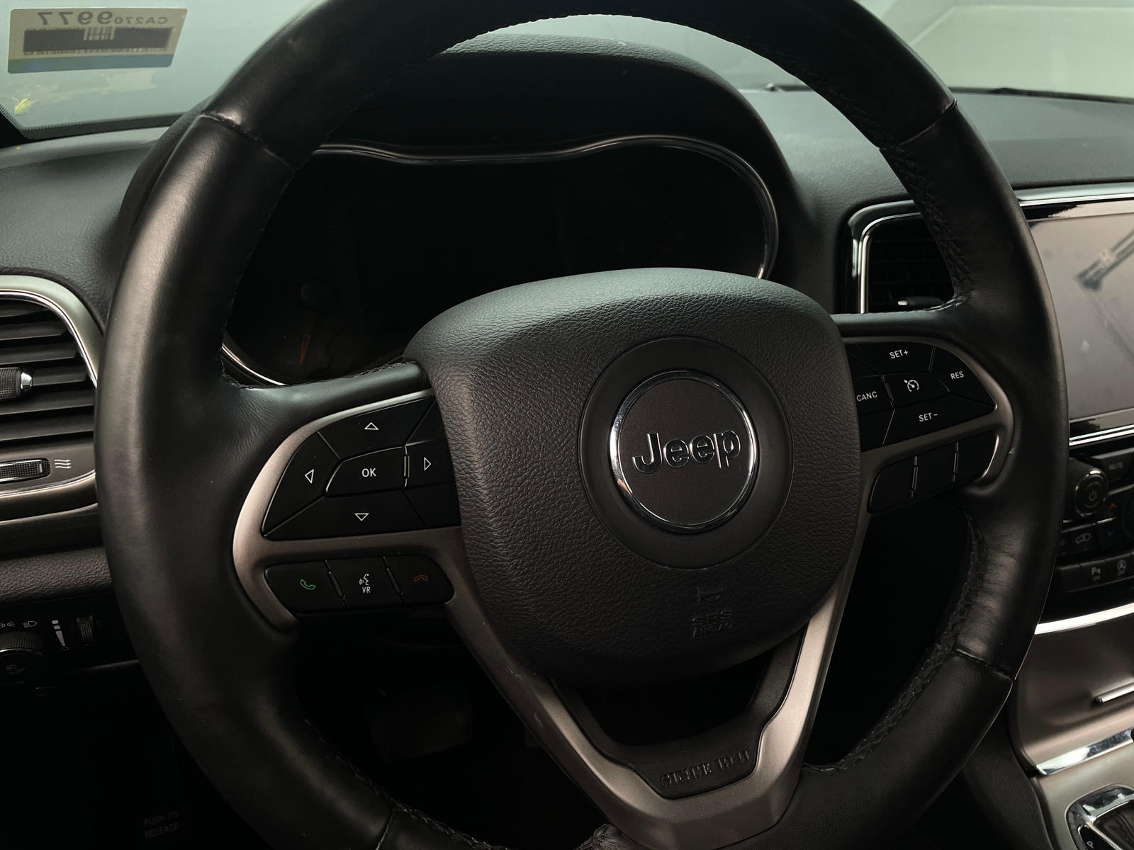 Thumbnail: 2019 Jeep Grand Cherokee - 5