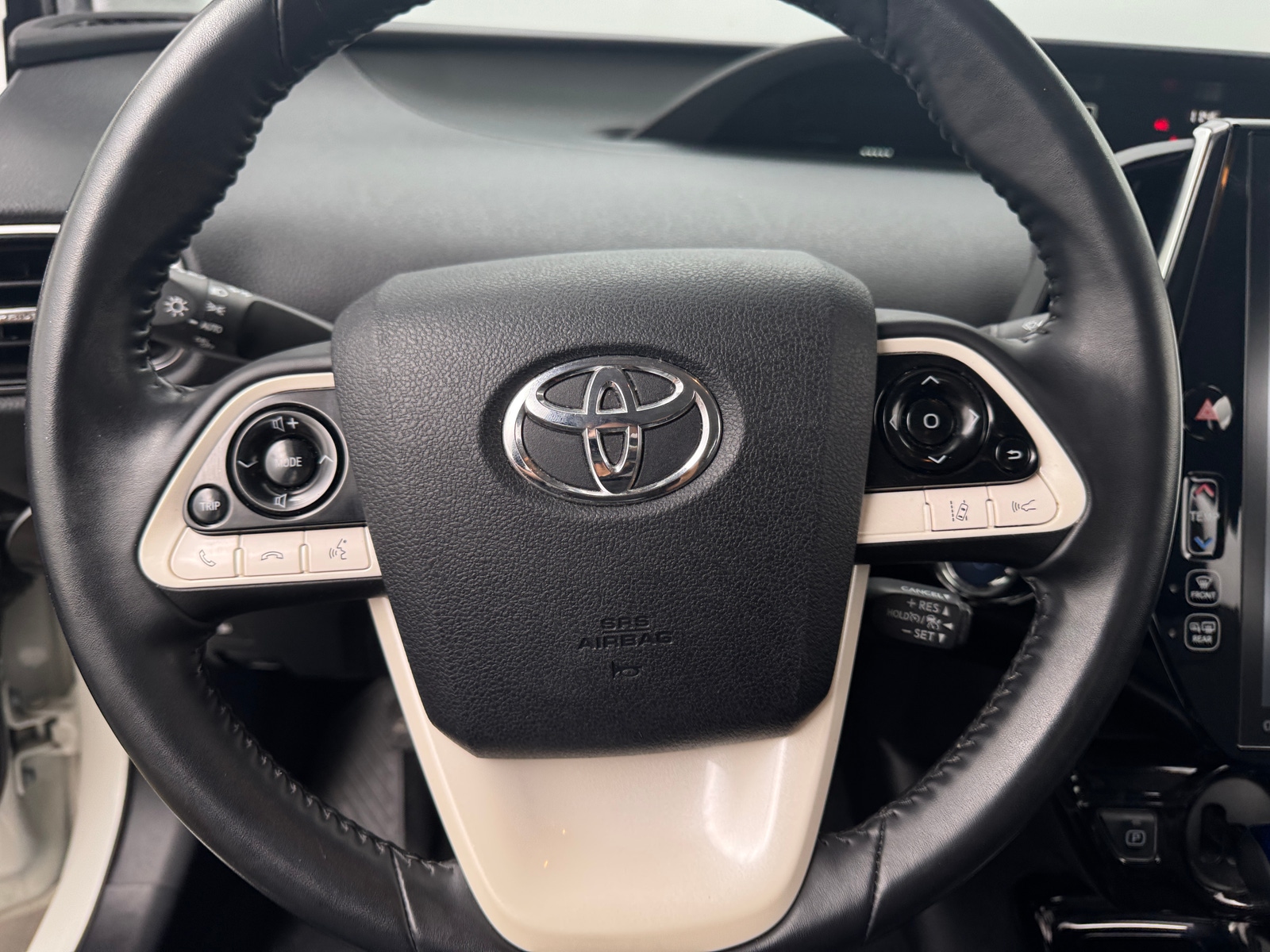 Thumbnail: 2019 Toyota Prius Prime - 4