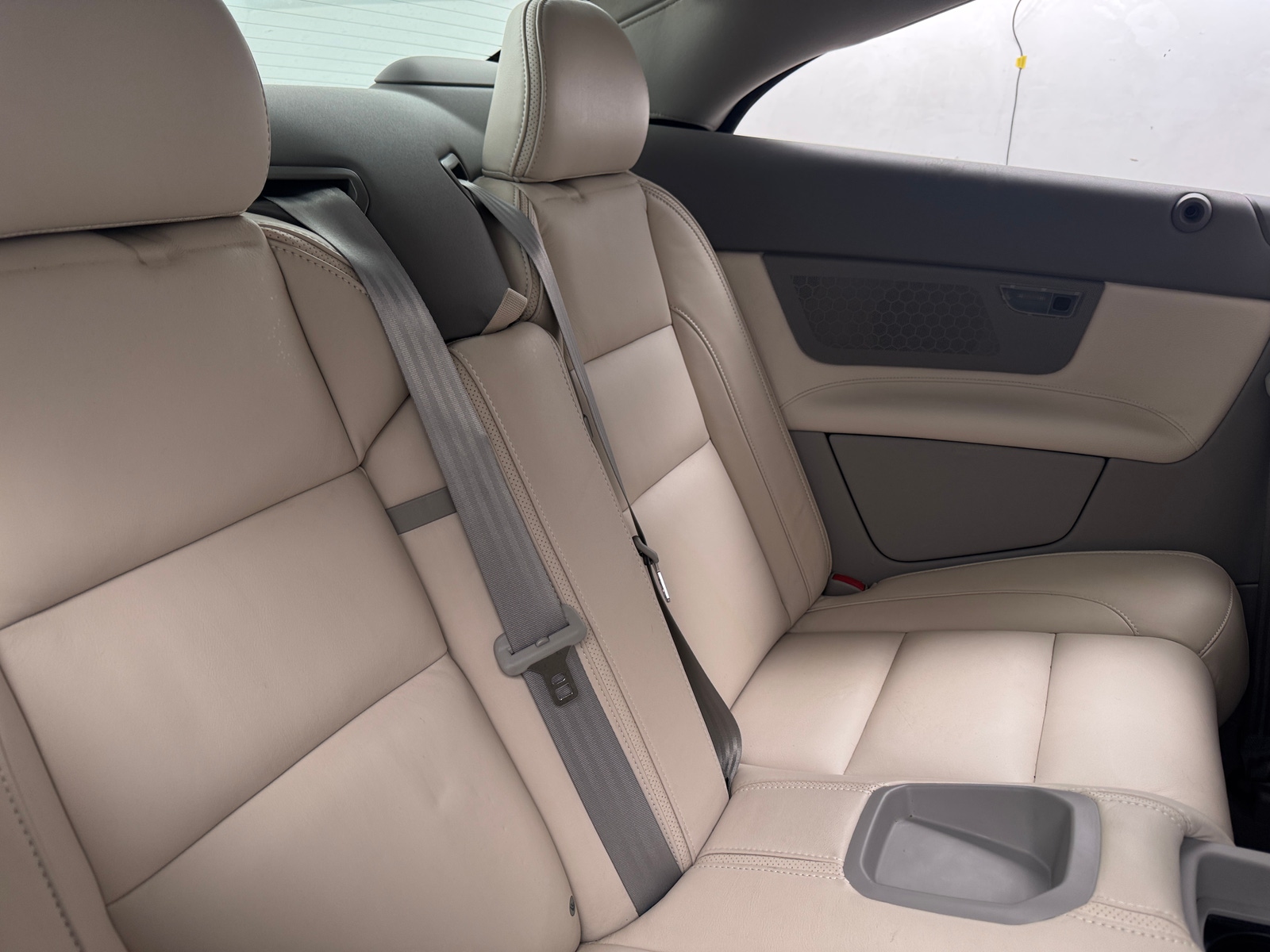 Thumbnail: 2013 Volvo C70 - 5