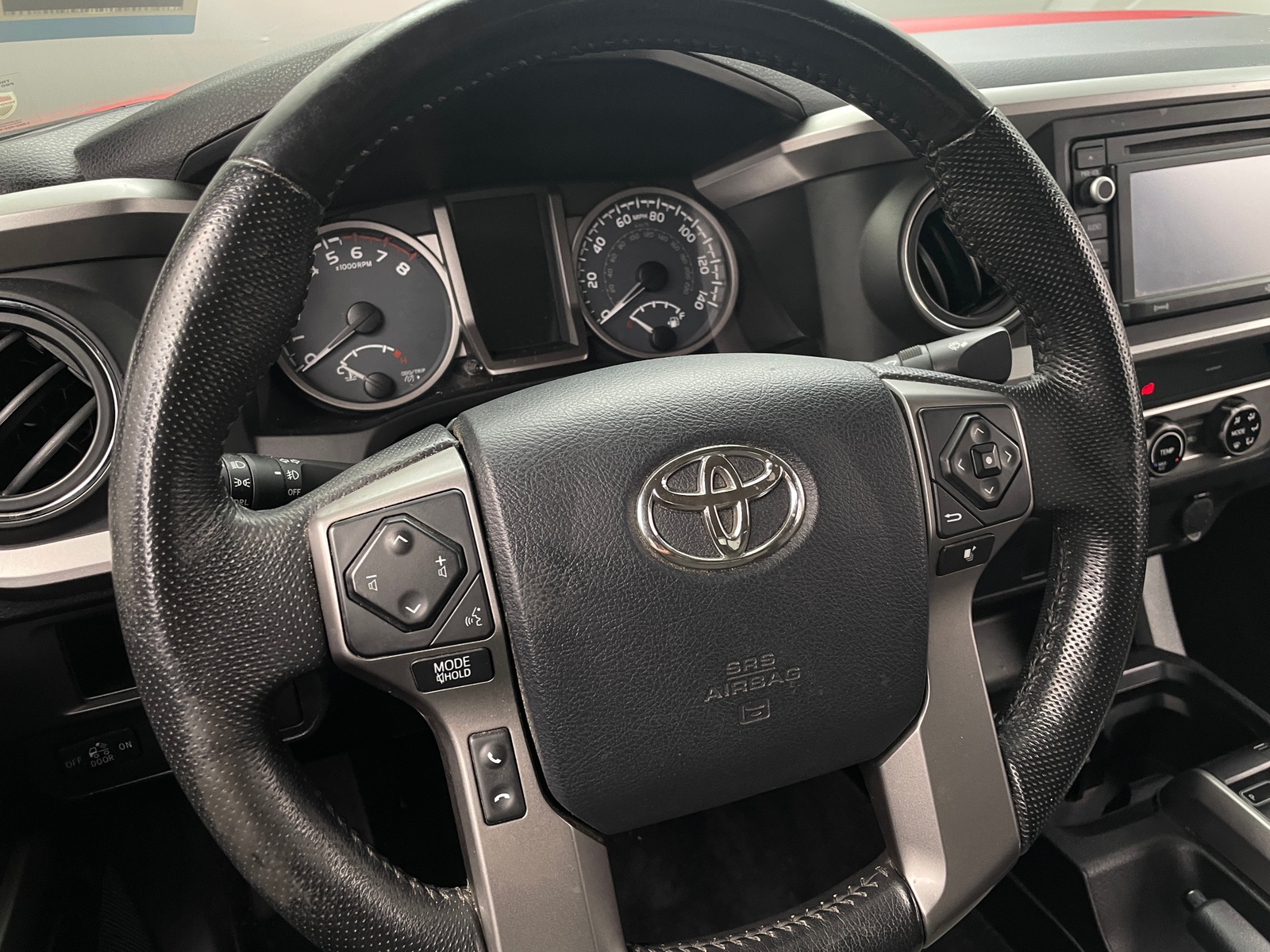 Thumbnail: 2016 Toyota Tacoma - 5