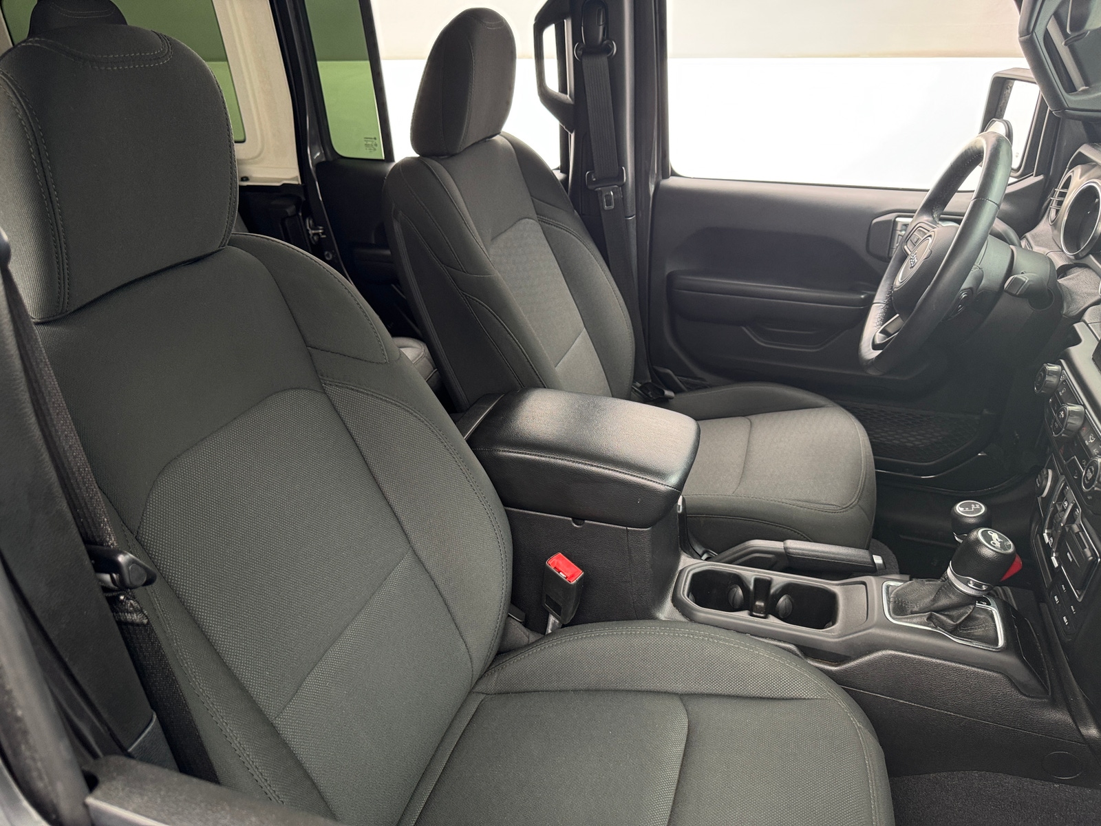 Thumbnail: 2019 Jeep Wrangler - 2
