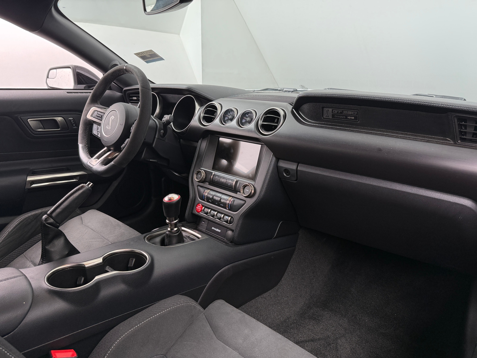 Thumbnail: 2017 Ford Mustang - 3