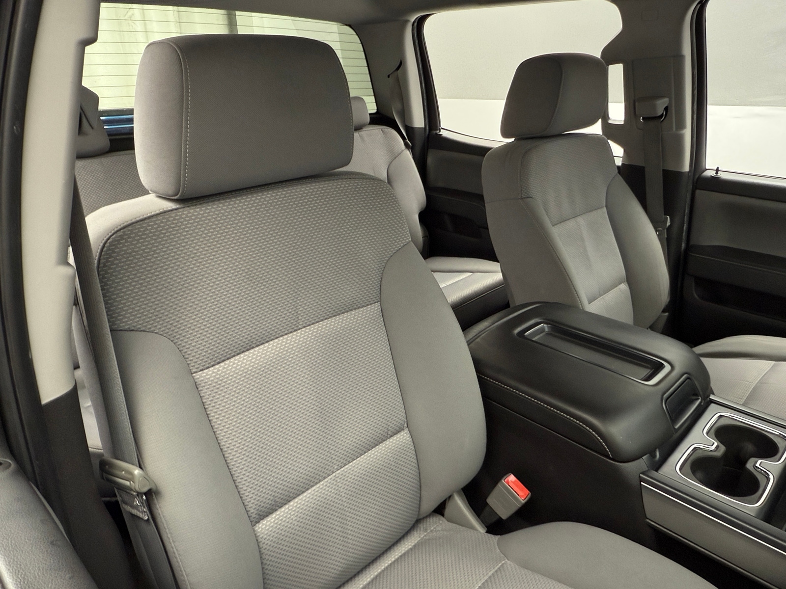 Thumbnail: 2015 Chevrolet Silverado 1500 - 2