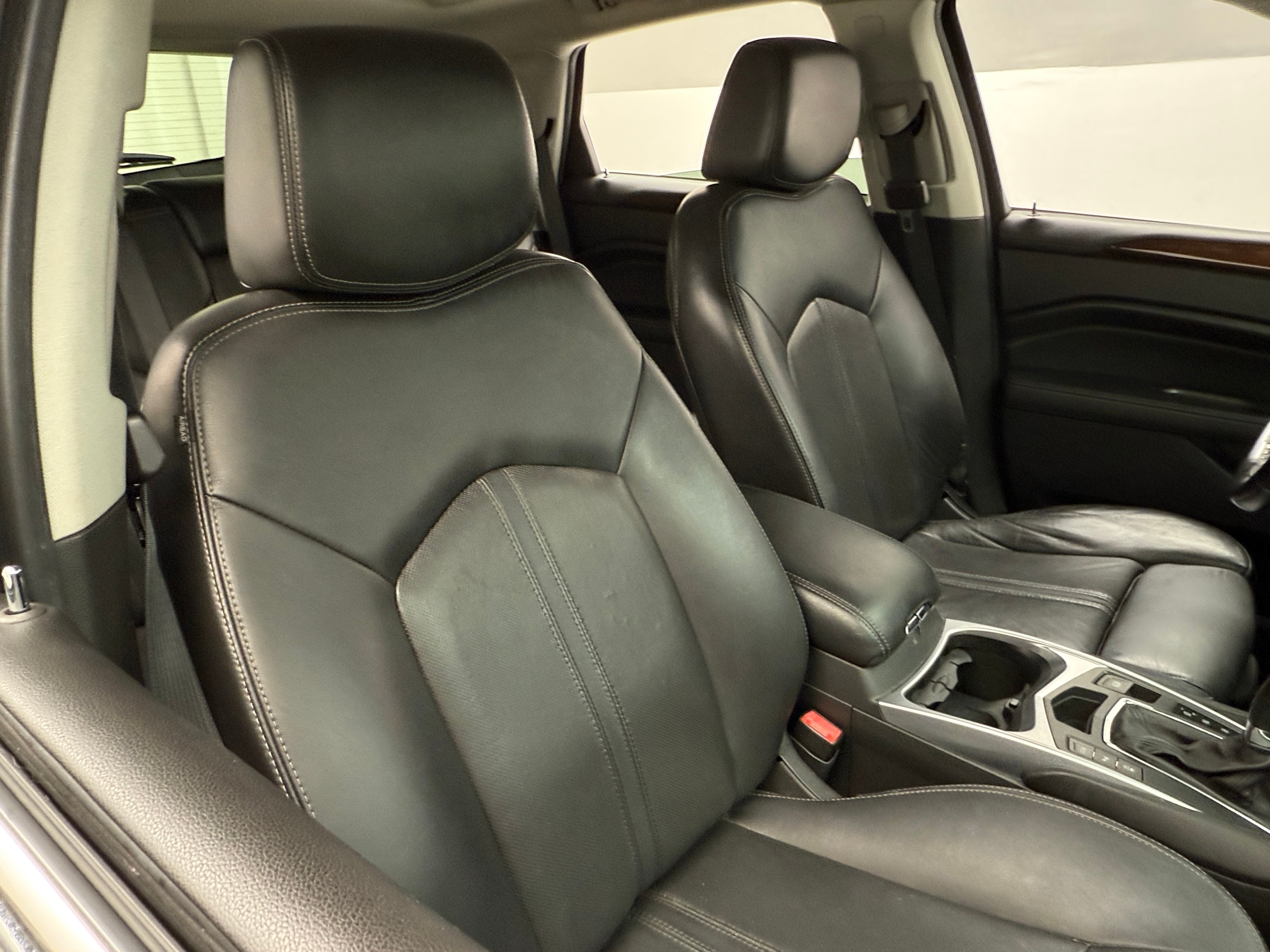 Image 2 of 2012 Cadillac SRX base