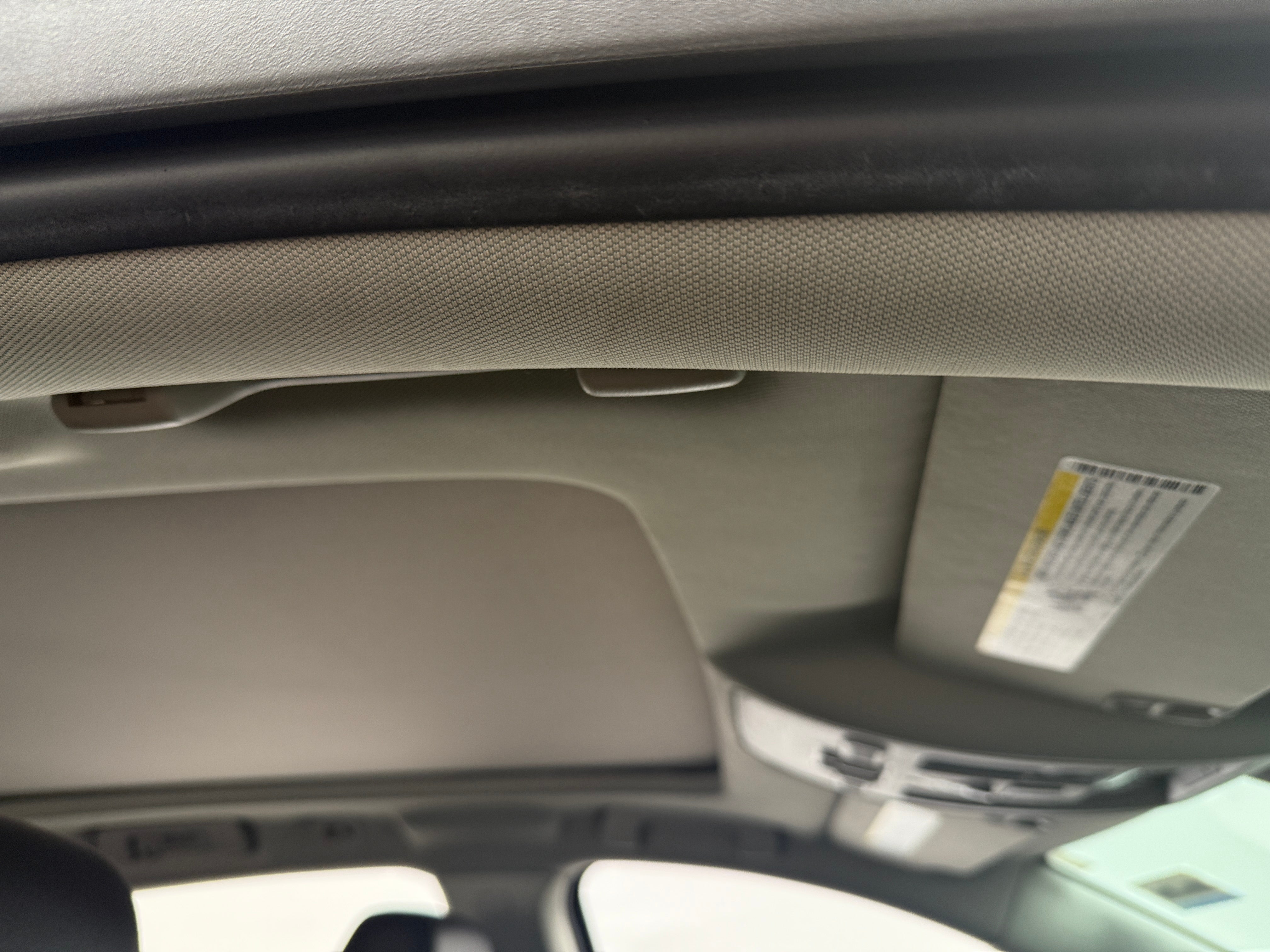 Image 3 of 2012 Cadillac SRX base