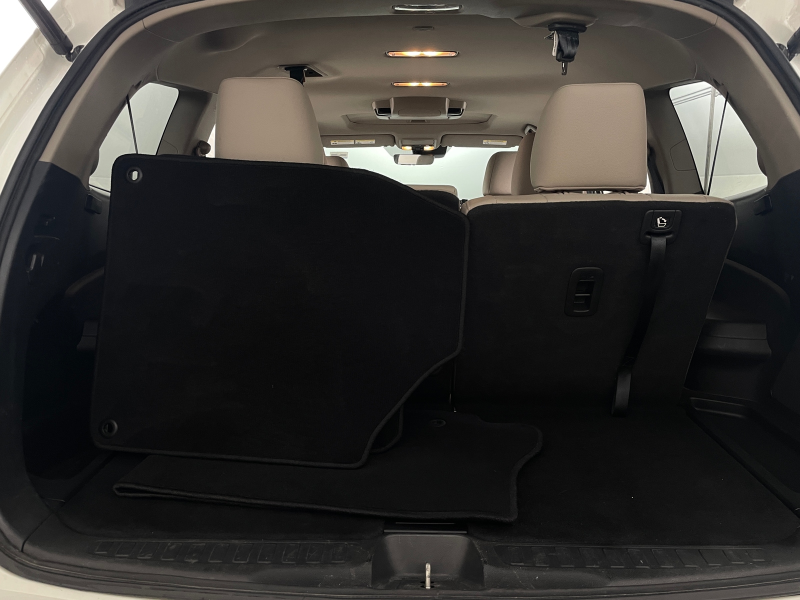 Thumbnail: 2019 Honda Pilot - 6