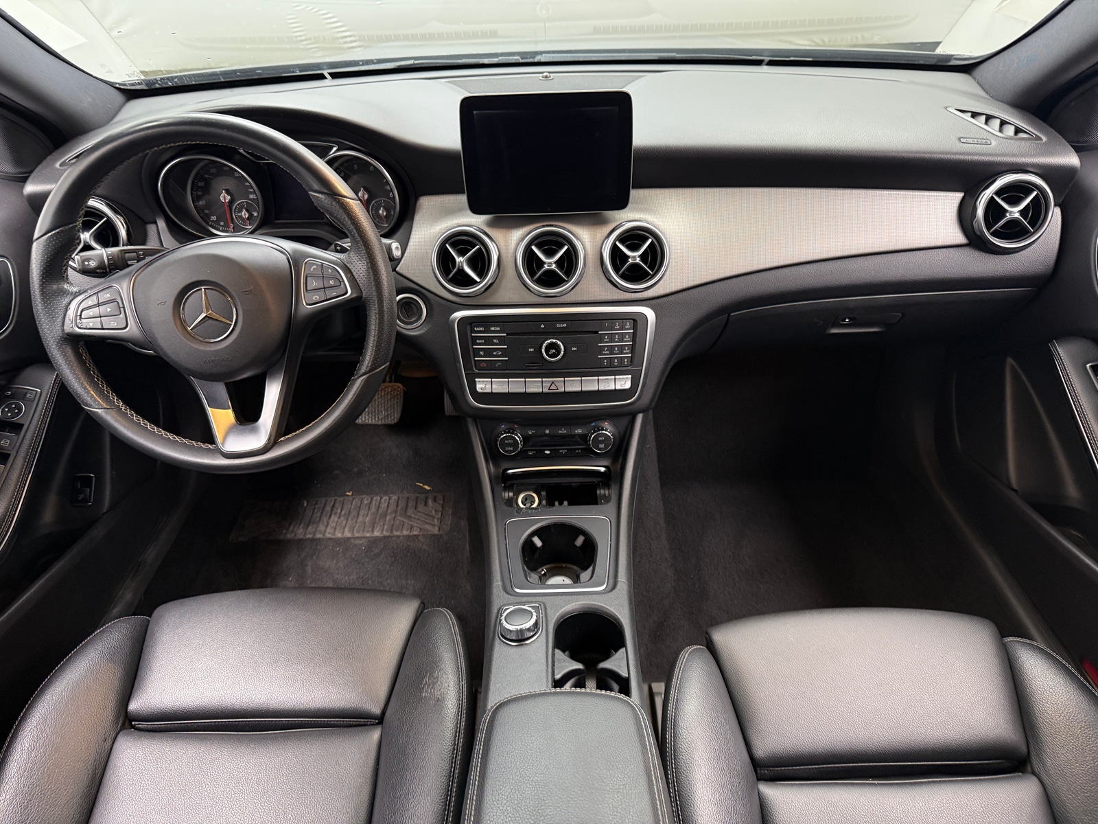 Thumbnail: 2018 Mercedes-Benz GLA - 2