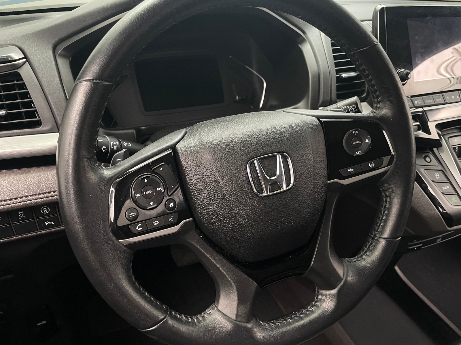 Thumbnail: 2022 Honda Odyssey - 4