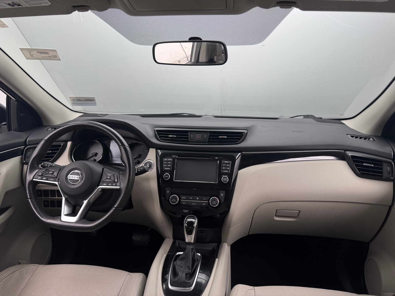 Thumbnail: 2018 Nissan Rogue Sport - 2