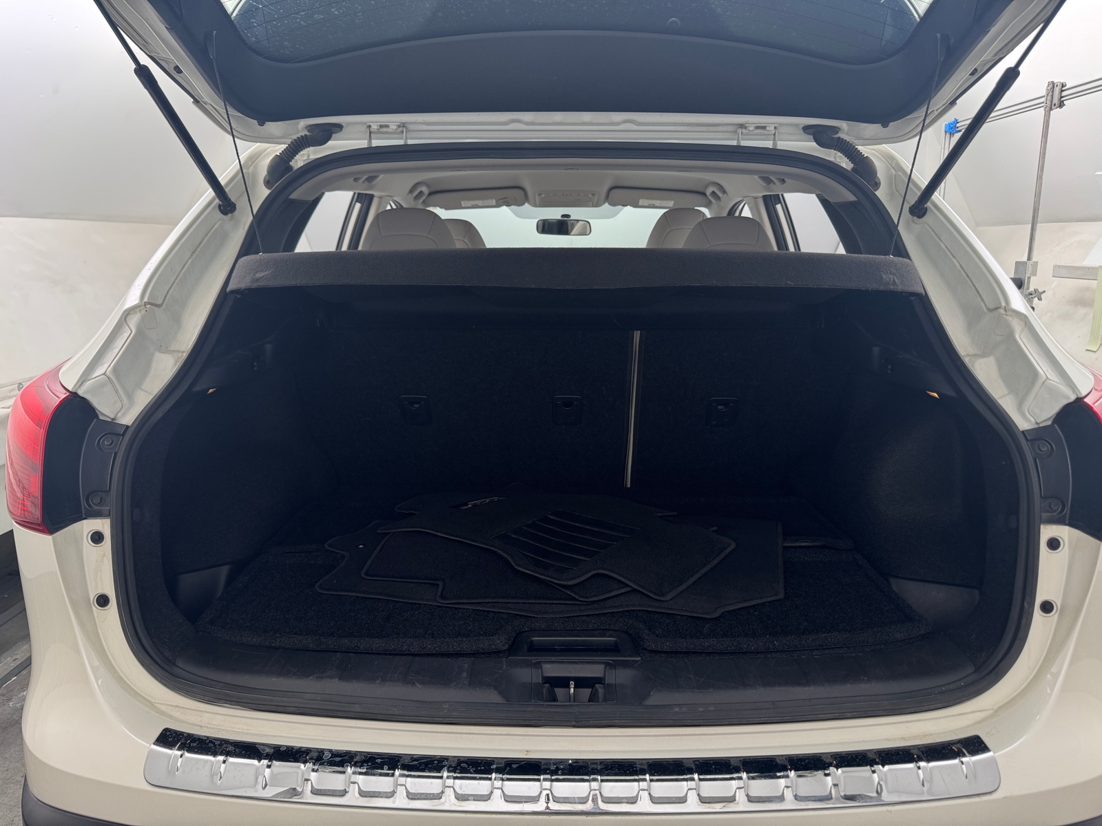 Thumbnail: 2018 Nissan Rogue Sport - 6