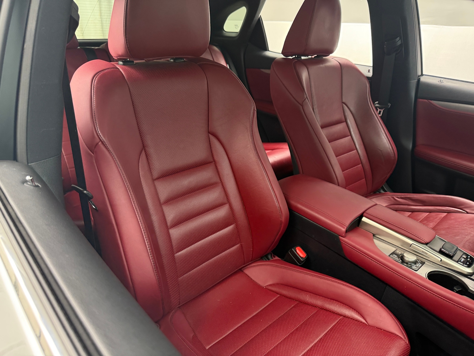 Thumbnail: 2016 Lexus RX - 2