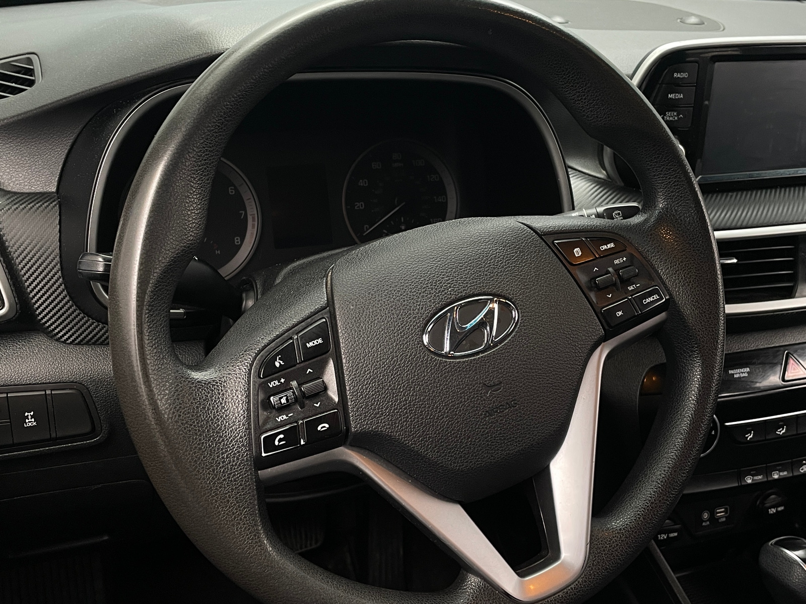 Thumbnail: 2019 Hyundai Tucson - 5