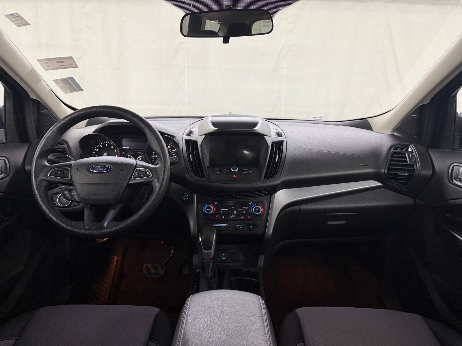 Thumbnail: 2019 Ford Escape - 3
