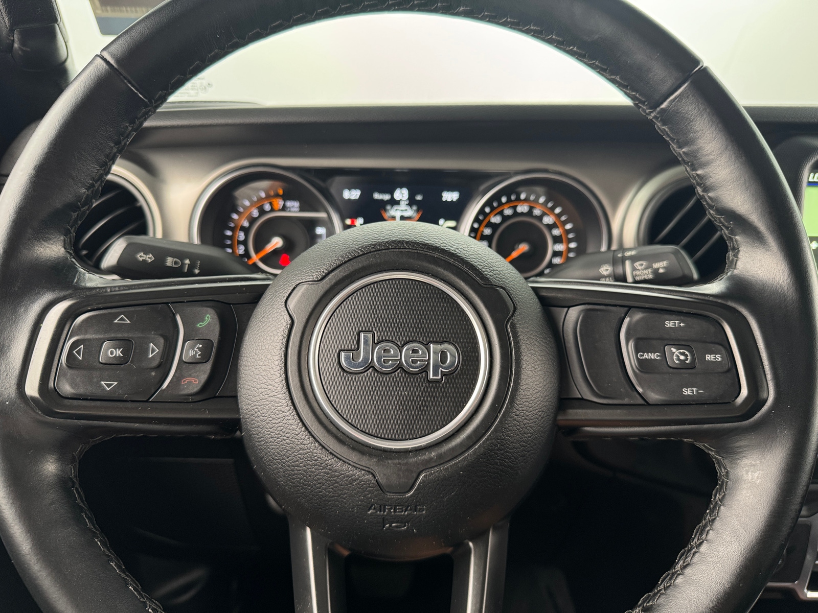 Thumbnail: 2021 Jeep Gladiator - 5