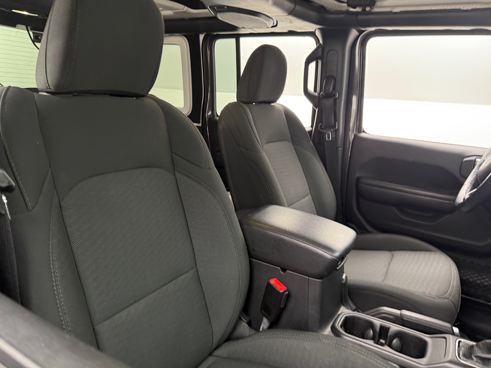 Thumbnail: 2020 Jeep Wrangler - 2
