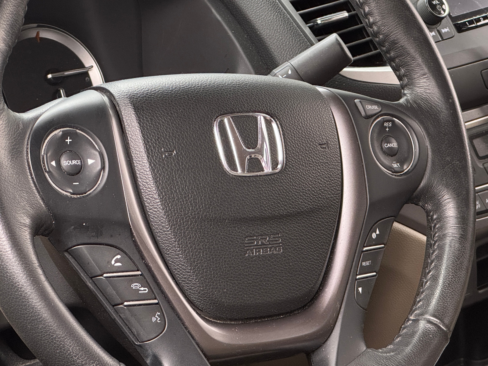 Thumbnail: 2017 Honda Ridgeline - 4