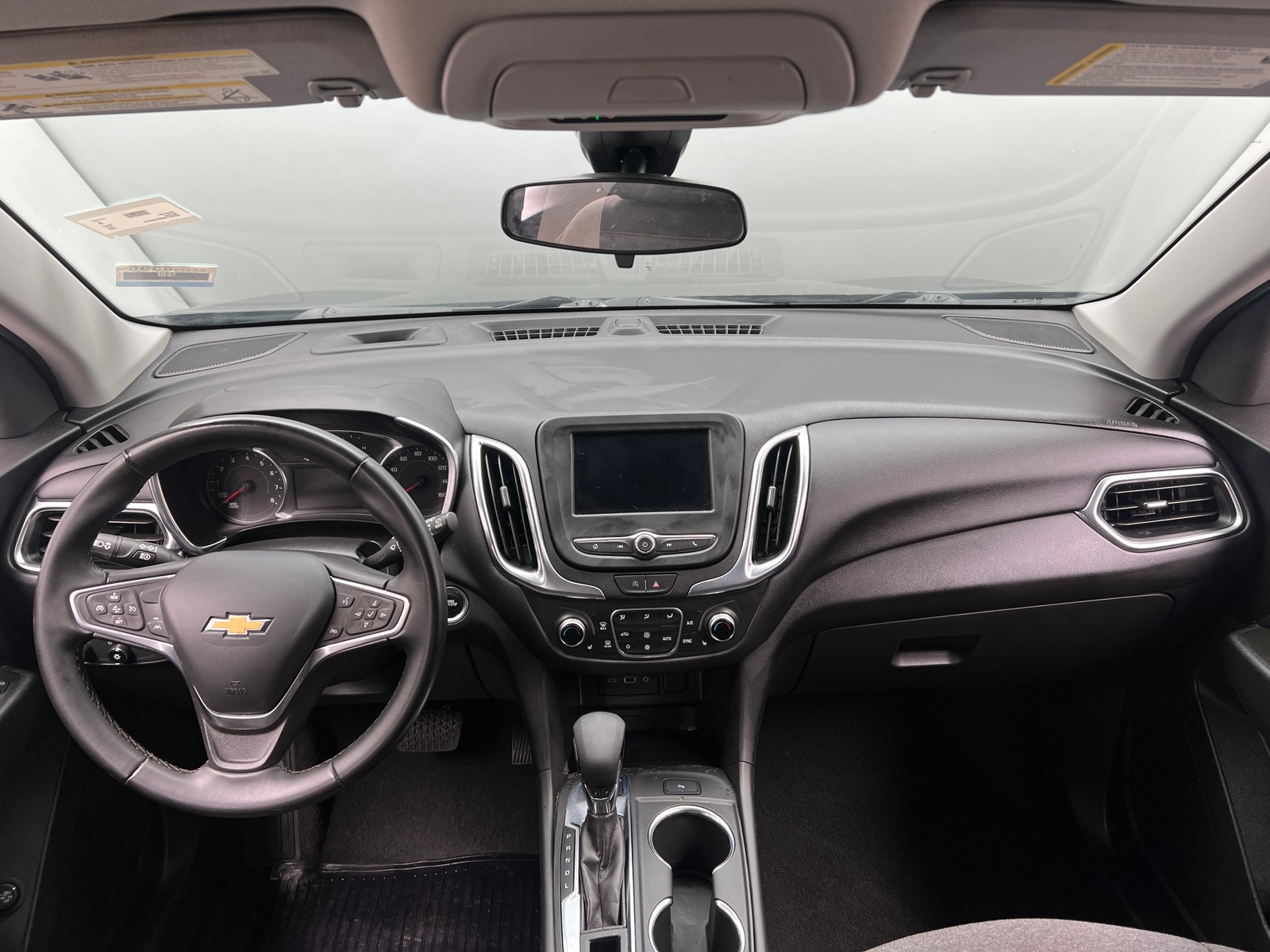 Thumbnail: 2023 Chevrolet Equinox - 3