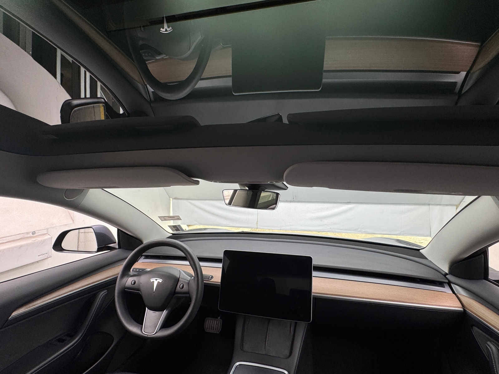 Thumbnail: 2022 Tesla Model 3 - 2