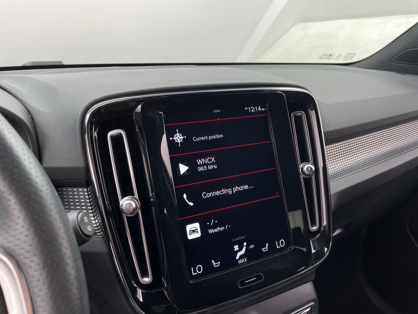 Thumbnail: 2021 Volvo XC40 - 3